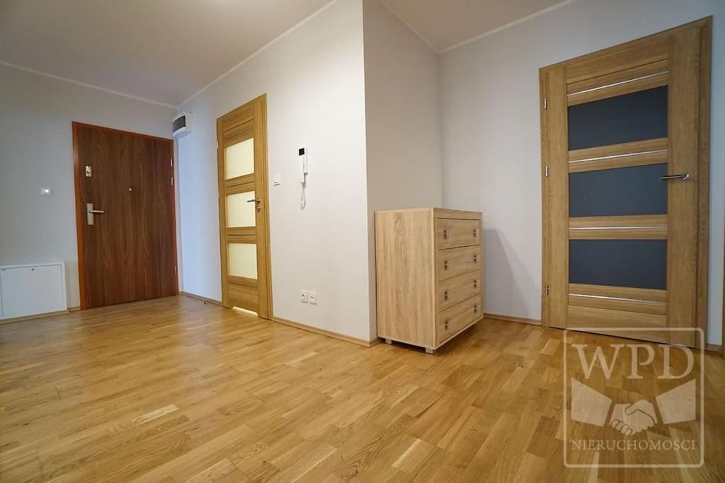 Big Apartment - Old Town - 3 Rooms - Private Parking Wrocław Exterior foto