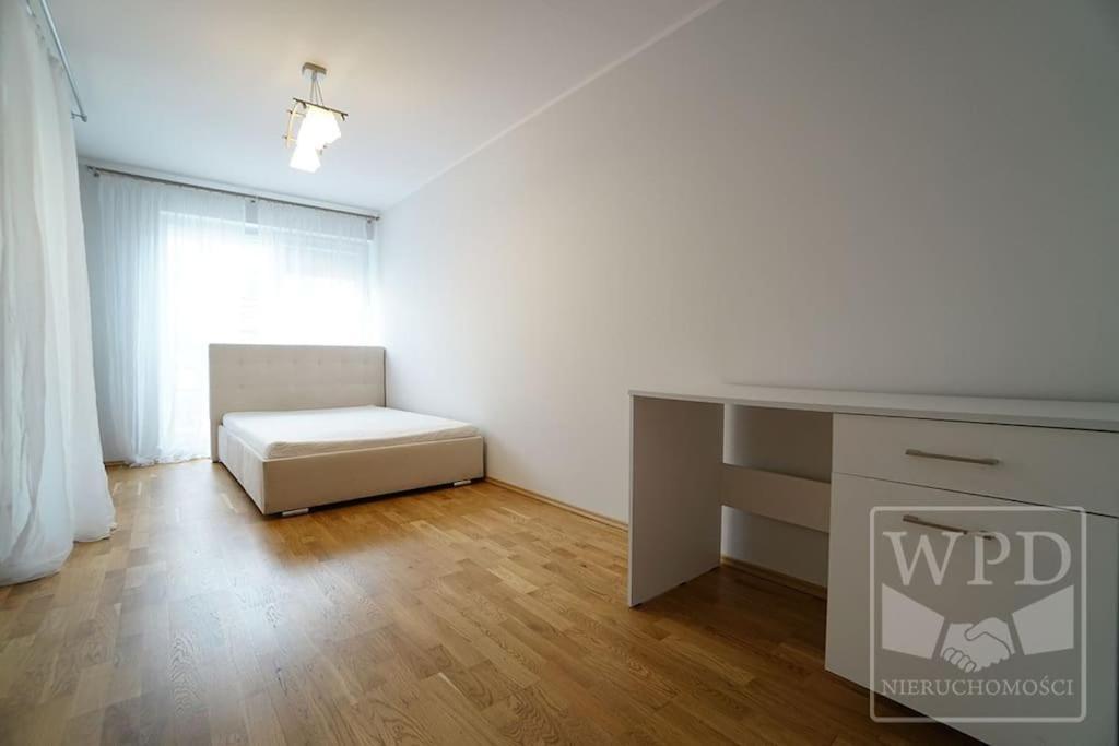 Big Apartment - Old Town - 3 Rooms - Private Parking Wrocław Exterior foto